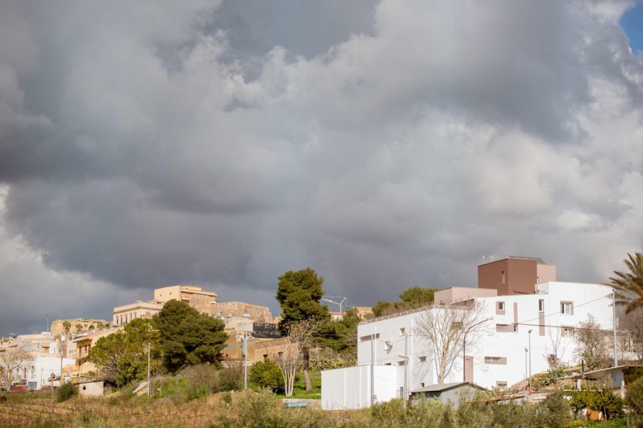 Hotel La Terrazza Di Harmakhis Partanna Exterior foto