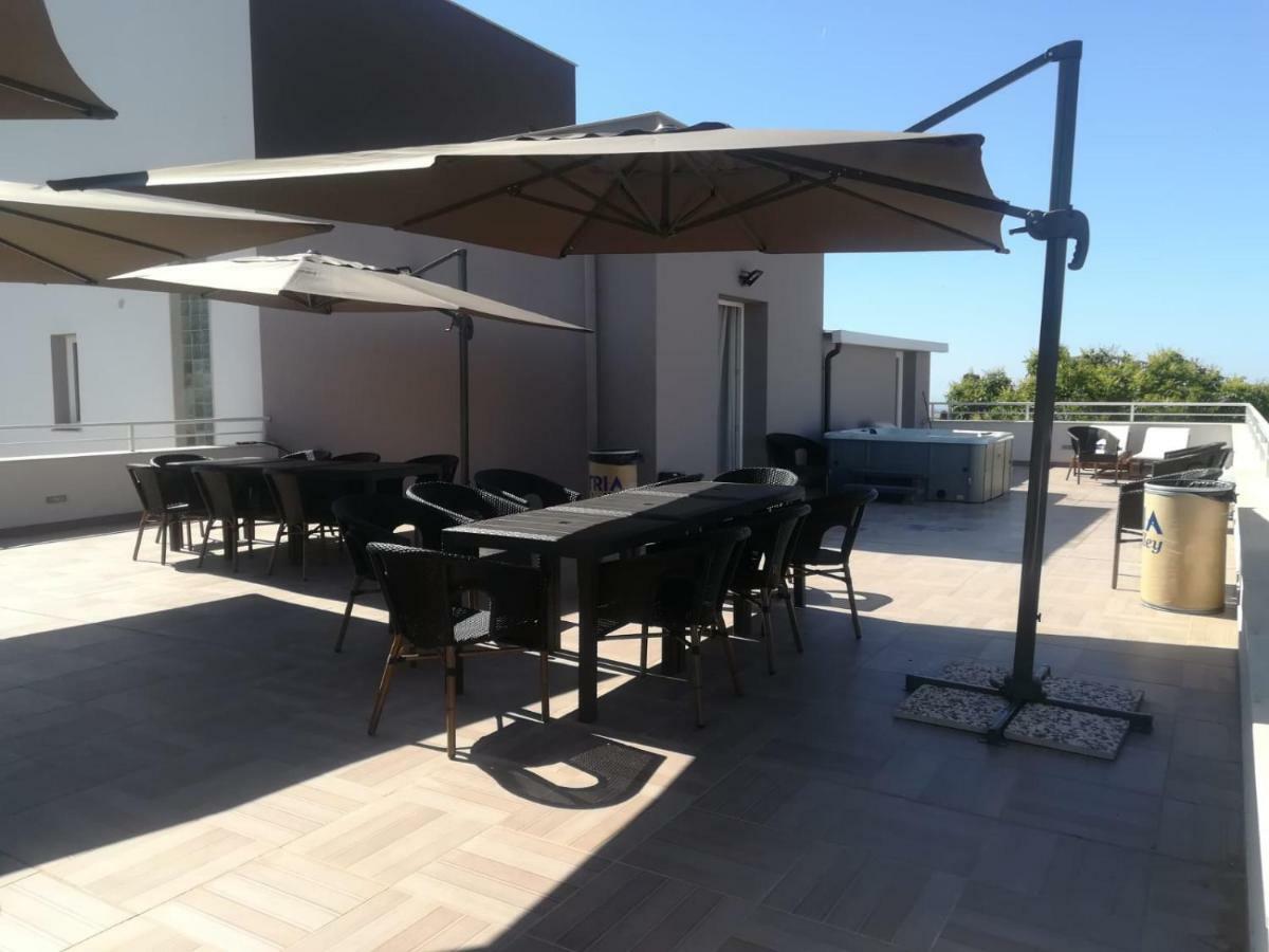 Hotel La Terrazza Di Harmakhis Partanna Exterior foto